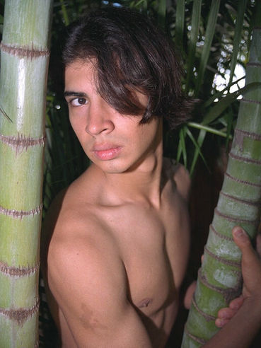 Naked man Jose bfcollection does not mind his excited fans seeing that delicious smooth body
